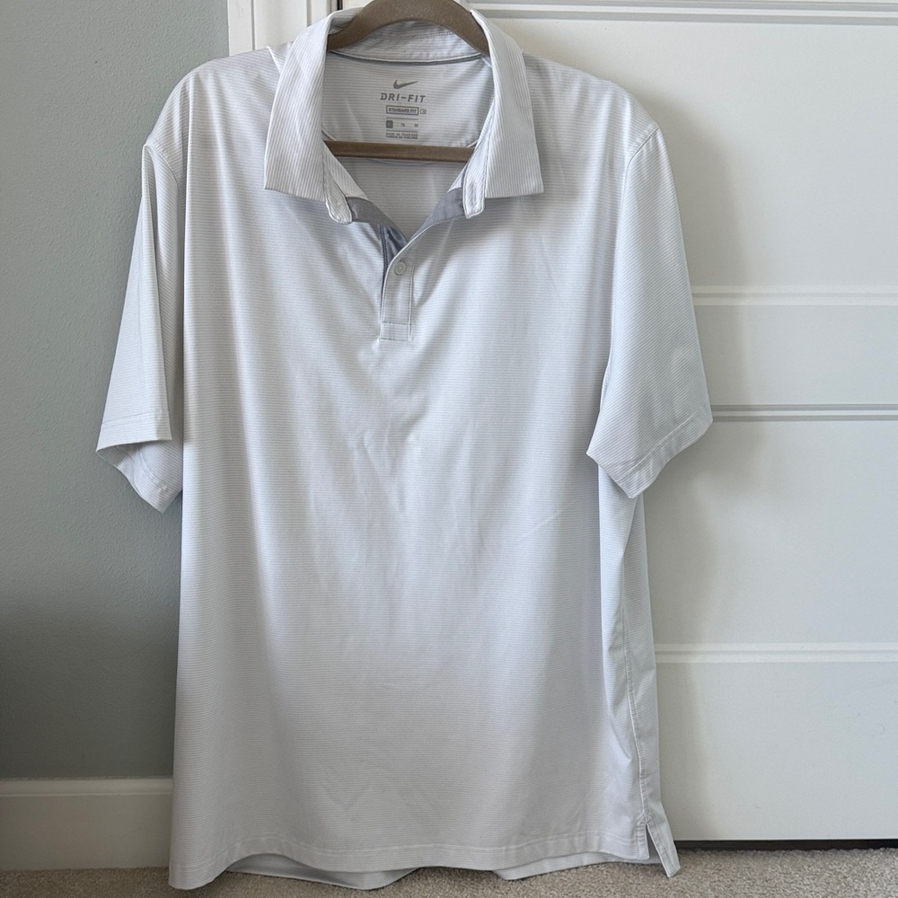 Nike Men's Light Gray Polo Shirt